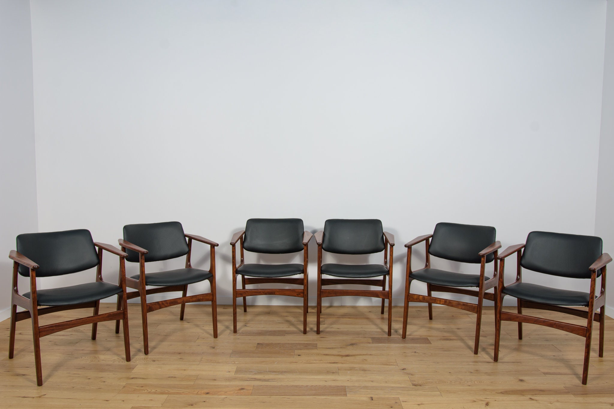 椅子 arnevodder arm chair NO NAME PARISH ::: PRODUCTS ::: Arm chair by Arne Vodder