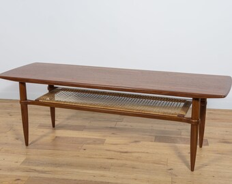 Table basse en rotin, Danemark, années 1960