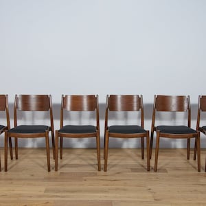 Ensemble de six chaises, Danemark, années 1960. image 2
