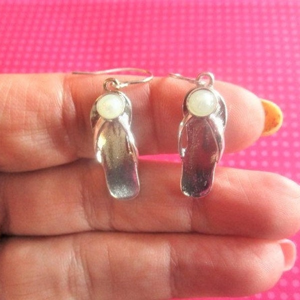 Flip flop white stone earrings