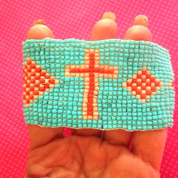 Vintage turquoise cross bead stretch bracelet