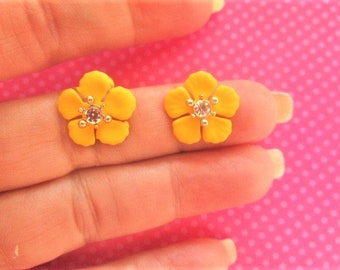 Little yellow flower stud earrings- SALE CLEARANCE