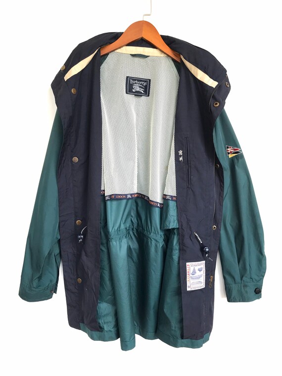 Vintage Burberry Parkas Windbreaker (Large) / Athl