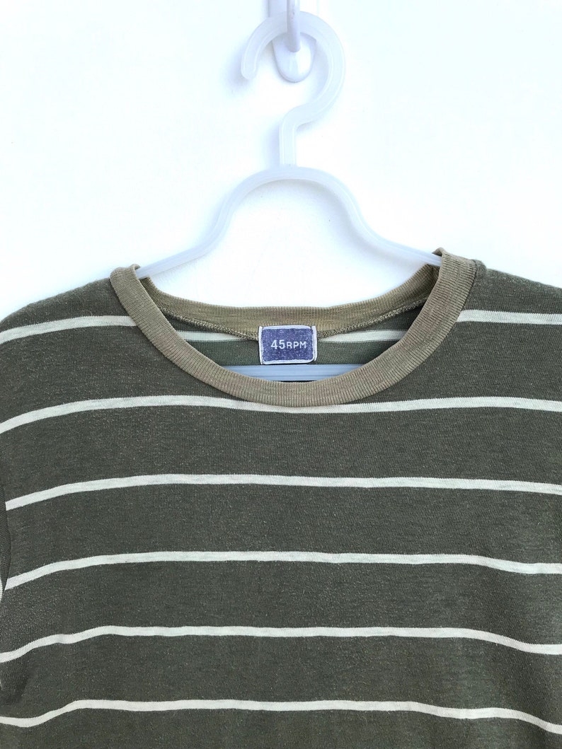 Medium Vintage Clothing Aesthetic Clothing Comfy 45rpm Striped Olive T-shirt