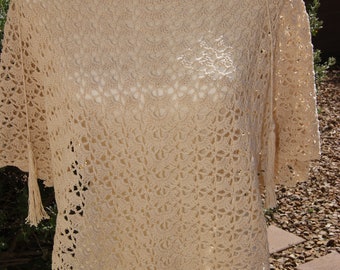 Poncho, épaules dénudées, motif dentelle, fête des mères. Anniversaire, Écharpe, Haut, Franges, Vacances, Crochet, Taille unique, Vêtements d'été, Hiver