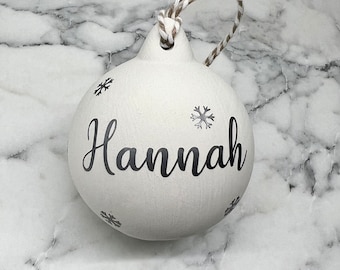 Personalised White Ceramic Baubles, Christmas Baubles, Christmas Tree Decorations, Christmas decor, Secret Santa, Wedding Favour