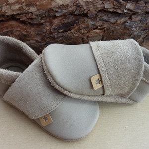 Crawling shoes, nubuck leather, leather slippers, crawling slippers made of cowhide, leather slippers plain, latte macchiato, SnapPap Pumi slippers, Pumi slippers image 5