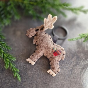 Elch Anhänger, Glücksbringer, Geschenk, Kleinigkeit, Sommer, Urlaub, Camping, Hirsch, Grußkarte, lustig, Skandi, Schweden, rustikal, Wald