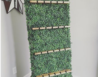 Boxwood Champagne Wall With Stand - Holds 20 Champagne Flutes - Champagne Bar - Champagne Glass Holder - Champagne Display - Champagne Party