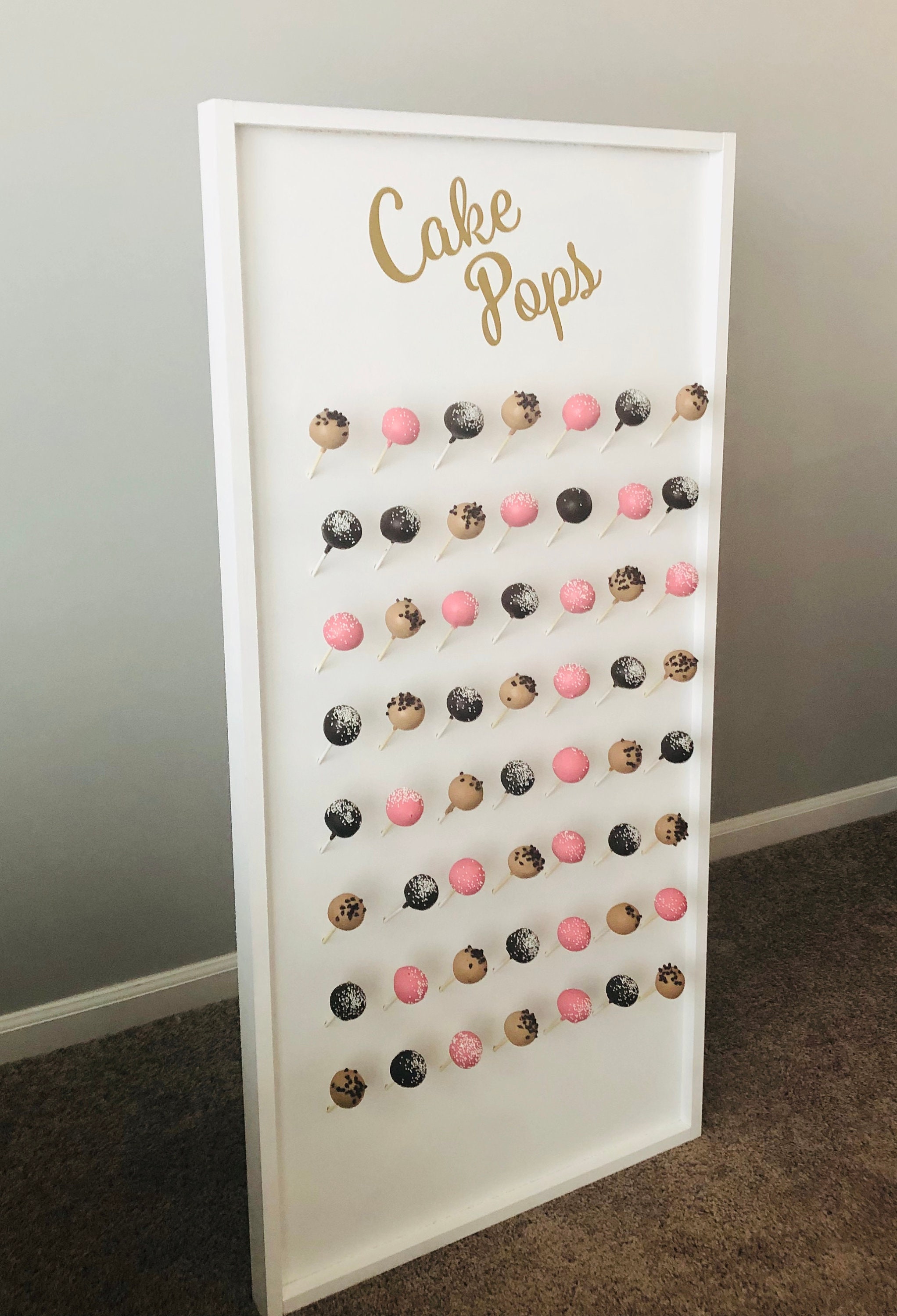 Amazon.com: Clear Acrylic Cake Pop Stand, Lollipop Display Holder (24  Holes) : Home & Kitchen