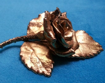 real gold-plated rose branch stunning Flora Danica style bold amazing detail Striking gold-plated rose flower brooch with three leaves