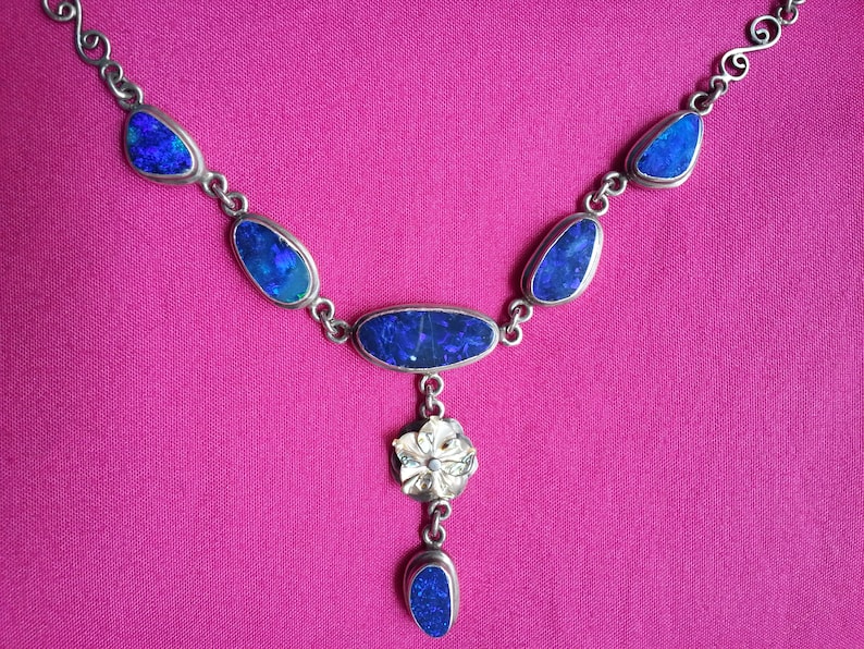 Fabulous sterling silver opal vintage necklace Australian dark blue opal doublets grey mother of pearl flower lavalier dangle style