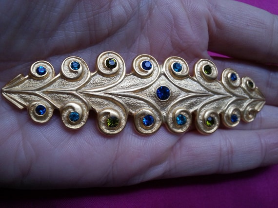 Elegant vintage bar brooch, gold tone with sparkl… - image 4