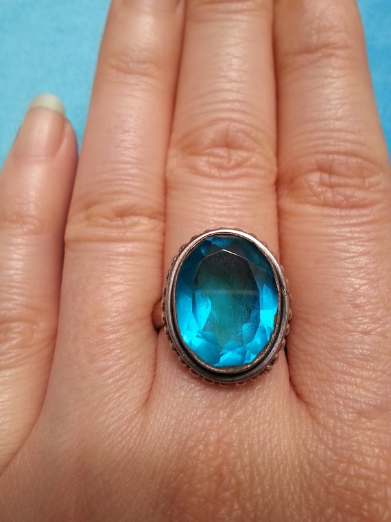 Lovely silver statement ring, blue topaz-like vib… - image 5