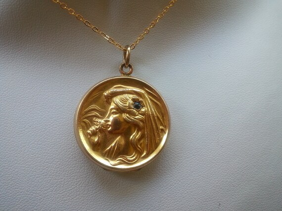 Lovely Edwardian/Art Nouveau gold-filed locket, l… - image 3
