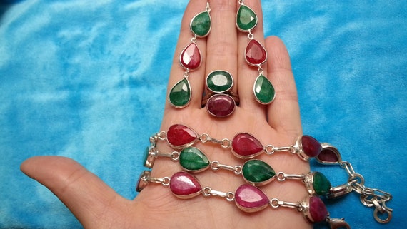 Striking ruby and emerald silver set, ring, earri… - image 1