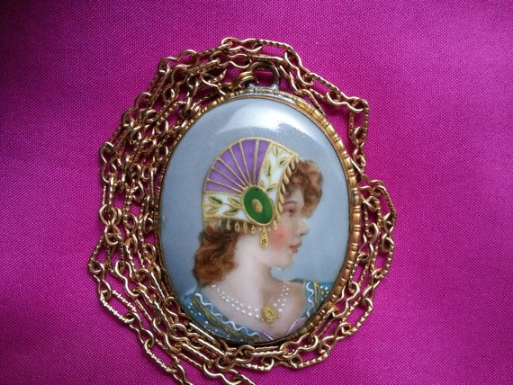 Beautiful Edwardian porcelain pendant, transfer a… - image 3