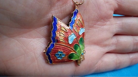 Beautiful vintage Chinese enamel flying butterfly… - image 1