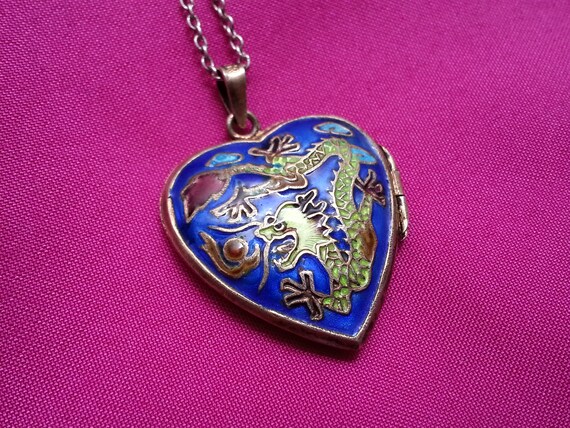 Auspicious silver Chinese enamel puffy heart lock… - image 4