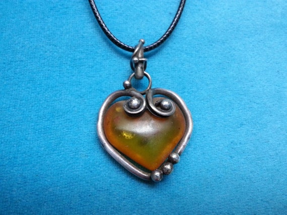 Vintage sterling silver amber heart pendant, natu… - image 4