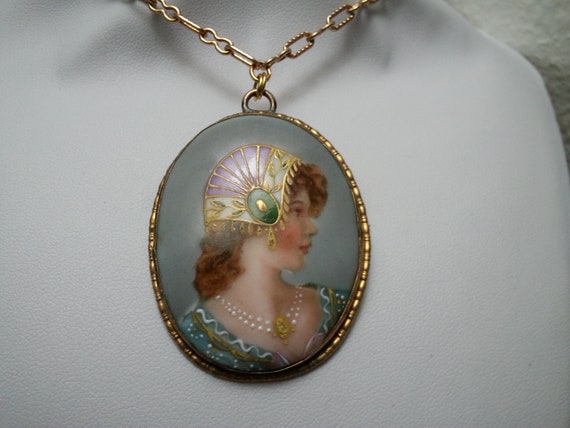 Beautiful Edwardian porcelain pendant, transfer a… - image 8