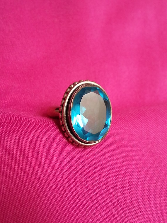 Lovely silver statement ring, blue topaz-like vib… - image 2