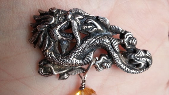 Antique Chinese silver dragon brooch with amber d… - image 1