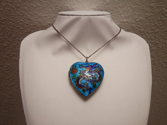 Auspicious silver Chinese enamel puffy heart lock… - image 8