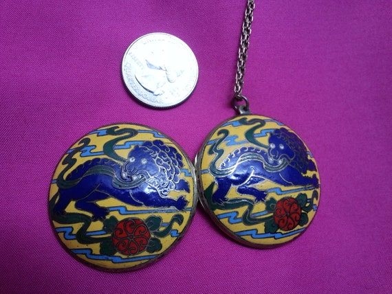 Auspicious Chinese enamel puffy locket pendant, 1… - image 3