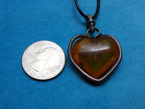 Vintage sterling silver amber heart pendant, natu… - image 10
