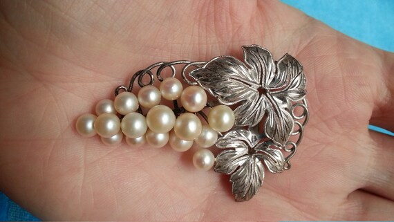 Marvelous large vintage silver grape brooch and p… - image 9