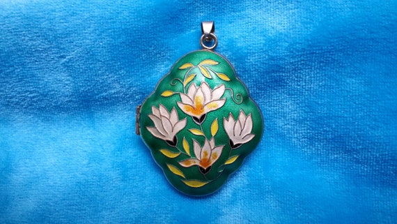 Beautiful* Chinese enamel puffy pillbox locket pe… - image 1