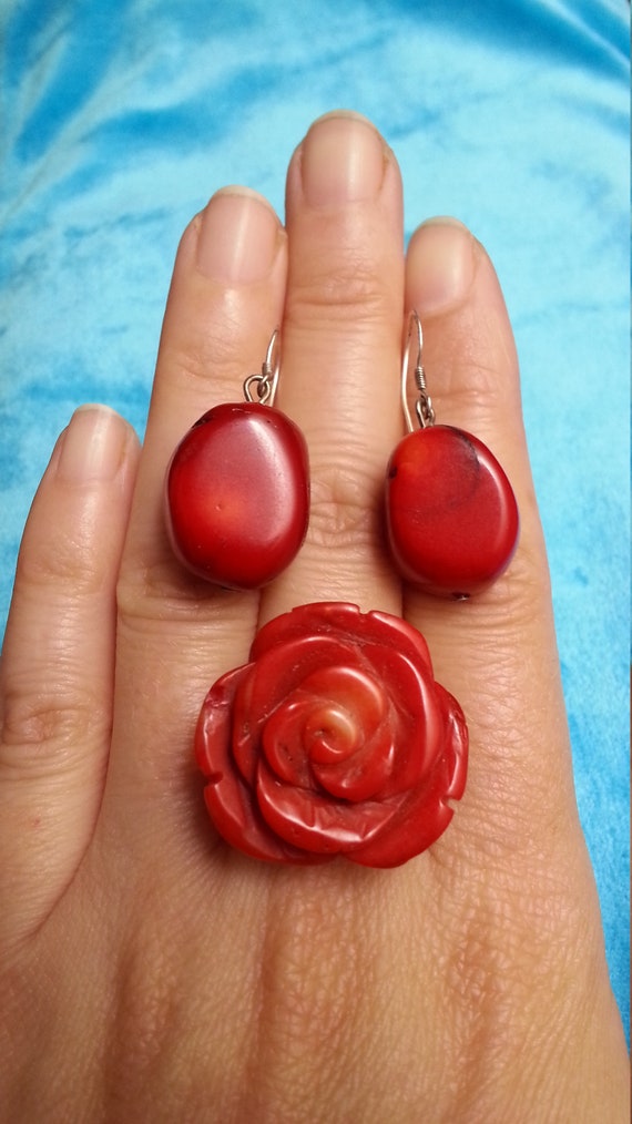 Lovely natural coral set: dangle earrings and hand