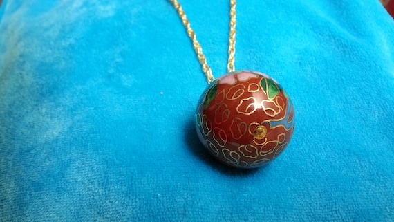 Chinese enamel ball pendant on gold-plated woven … - image 9