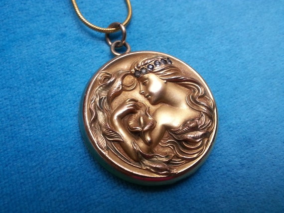 Splendid Edwardian/Art Nouveau gold-filed locket,… - image 3