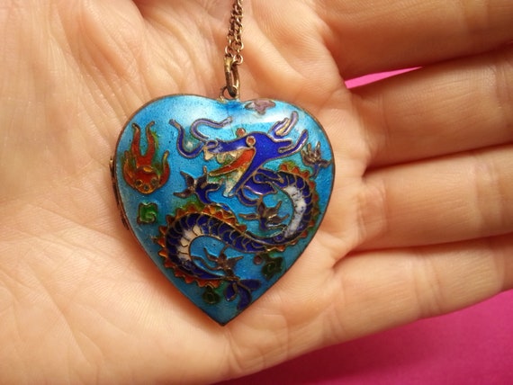 Auspicious silver Chinese enamel puffy heart lock… - image 6