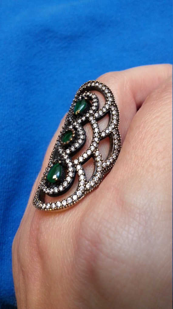 Impressive Ottoman statement cocktail ring, emera… - image 4