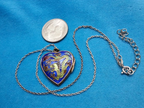 Auspicious silver Chinese enamel puffy heart lock… - image 9