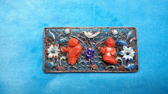 Rare Chinese vintage silver brooch, hand-carved co
