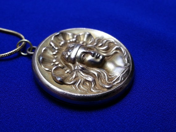 Magnificent antique Edwardian/Art Nouveau locket,… - image 7