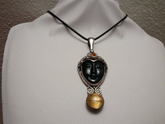 Elegant Sajen sterling silver pendant, hand-carve… - image 7