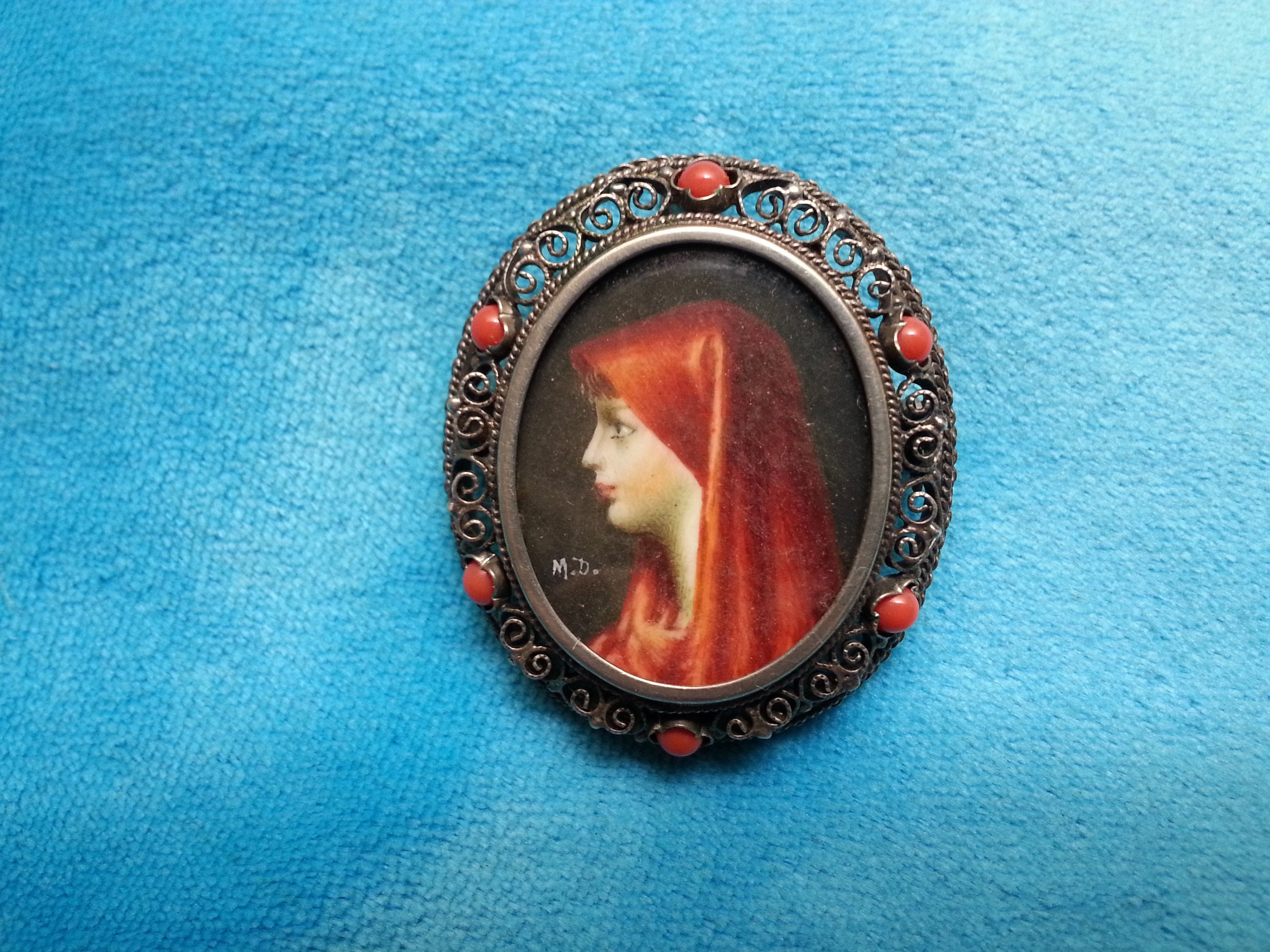 Broche Ancienne En Porcelaine De Limoges Sainte Fabiola - Occasion, Monture Laiton