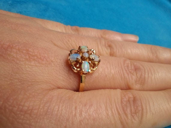 Striking 10k gold opal vintage ring, flower or cr… - image 7