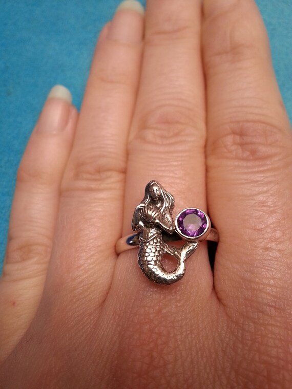 Charming sterling silver mermaid amethyst ring, b… - image 8