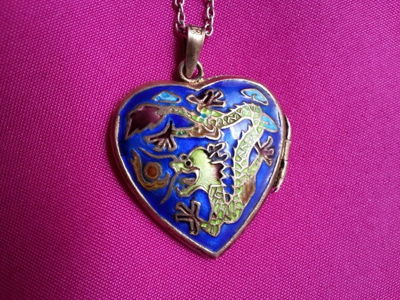 Auspicious silver Chinese enamel puffy heart lock… - image 1