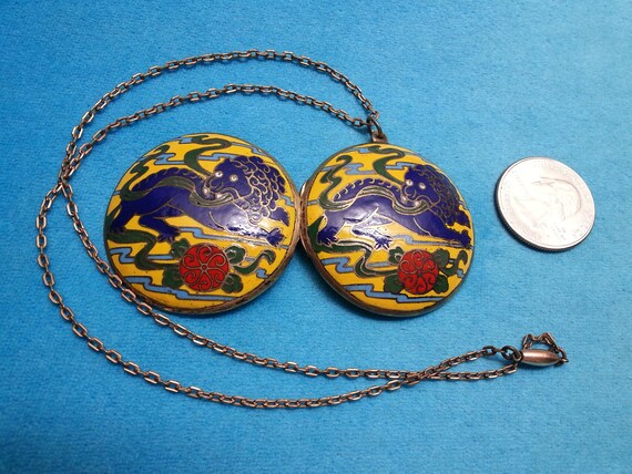 Auspicious Chinese enamel puffy locket pendant, 1… - image 4