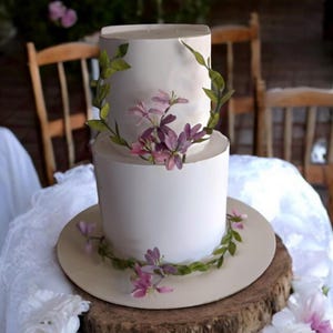 Rustic  wafer paper flowers - Rustic wedding cake topper Barn Wedding cake decorations cake toppers cake flowers purple