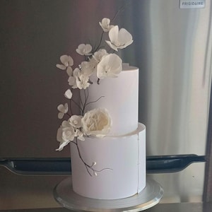 Rustic Cake Topper Wafer Paper Decorations Wild Flowers Wedding Cake Flowers Natural ivory White Luxury