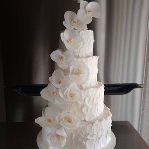 12 Wafer Paper Orchids Roses ! -  Wedding Cake Flower Arrangement - Rustic & Elegant Luxury
