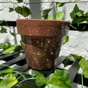 Terracotta Planter Pot, Planter with Drainage, Painted Terracotta Pot, Hand Painted Pot, Clay Pot, Ceramic Planter Pot
